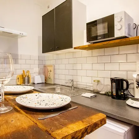 Appartement Le Jardin Des Bois - 5 Min De La Fosse Dionne à Tonnerre Extérieur photo