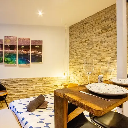 Appartement Le Jardin Des Bois - 5 Min De La Fosse Dionne à Tonnerre Extérieur photo